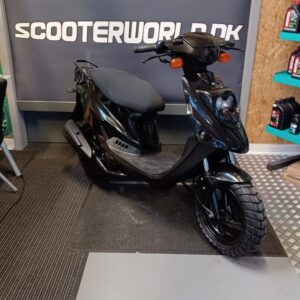 scootere 45 km/t. • Find dem ved Scooterworld